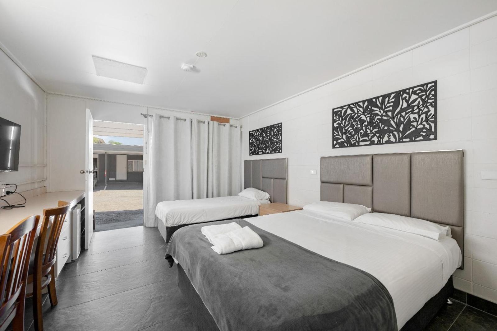 Gladstone Cbd Motel Ngoại thất bức ảnh
